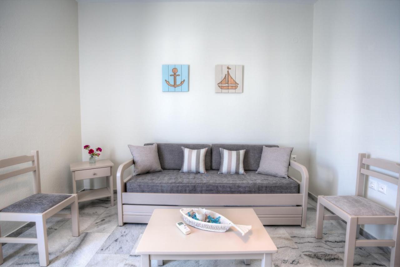 Heart Of Paros Apartments Екстер'єр фото