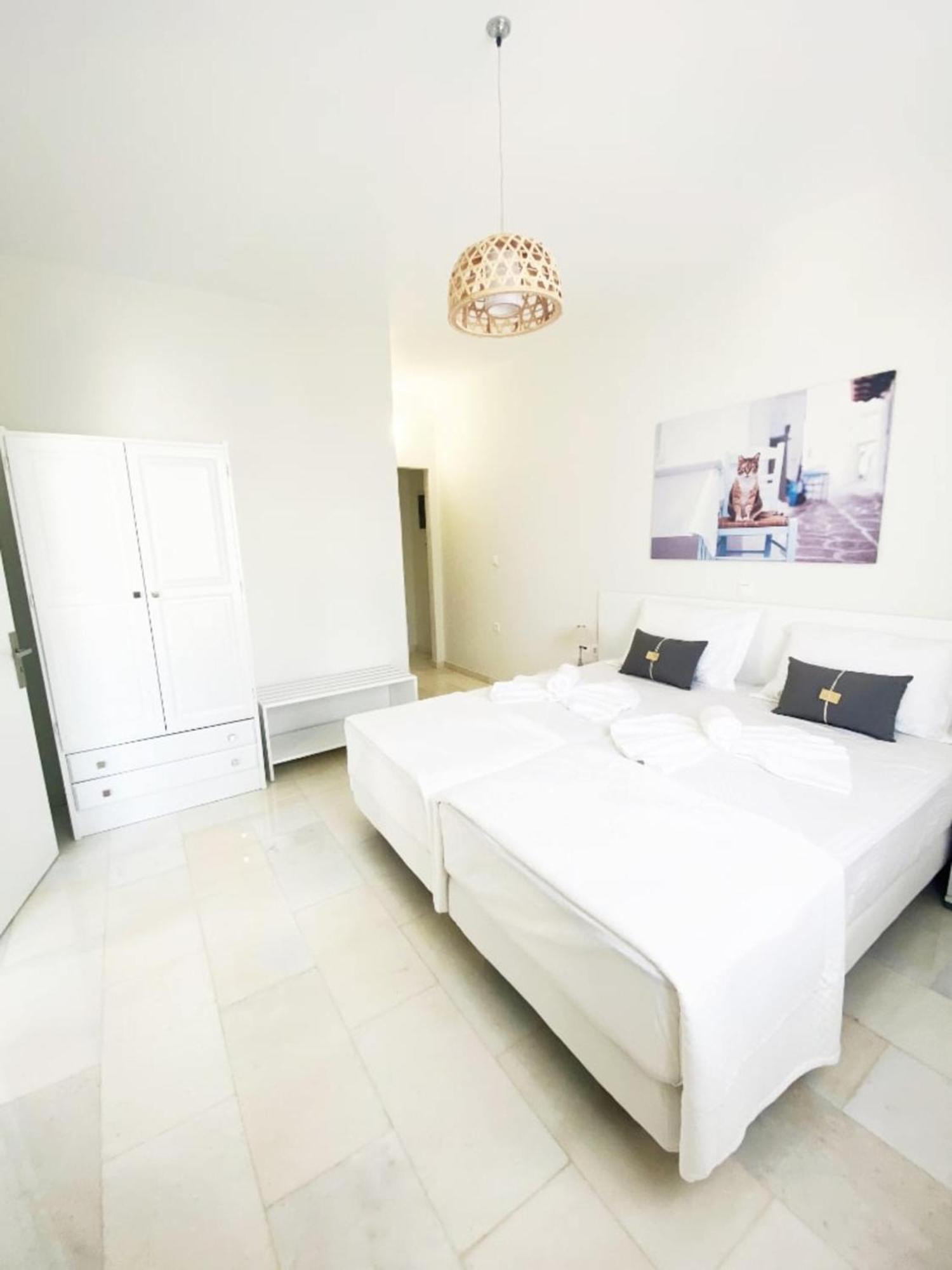 Heart Of Paros Apartments Екстер'єр фото