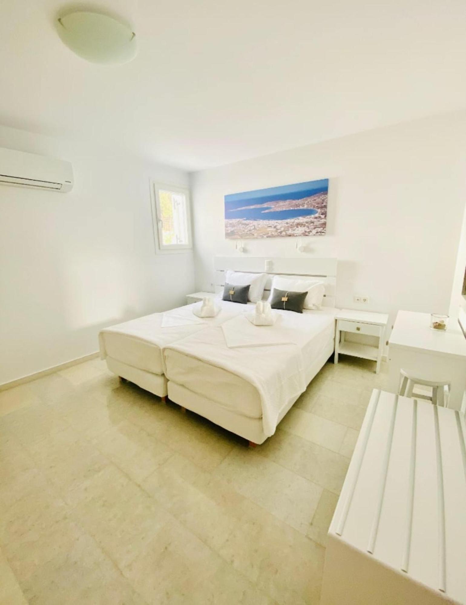 Heart Of Paros Apartments Екстер'єр фото